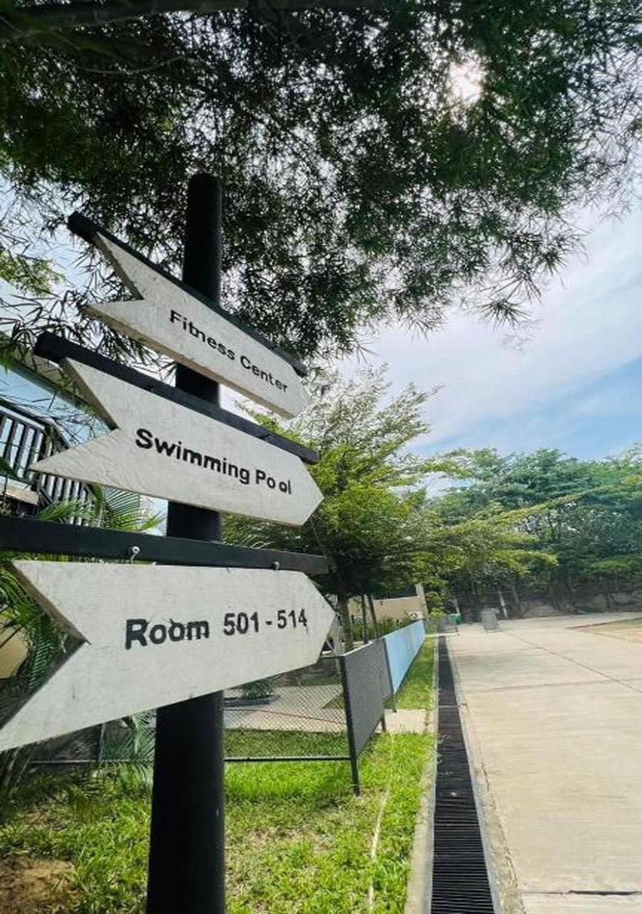 WH Hotel y Apartamento con servicio Thanlyin Exterior foto