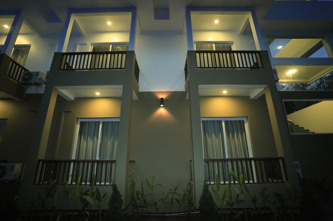 WH Hotel y Apartamento con servicio Thanlyin Exterior foto