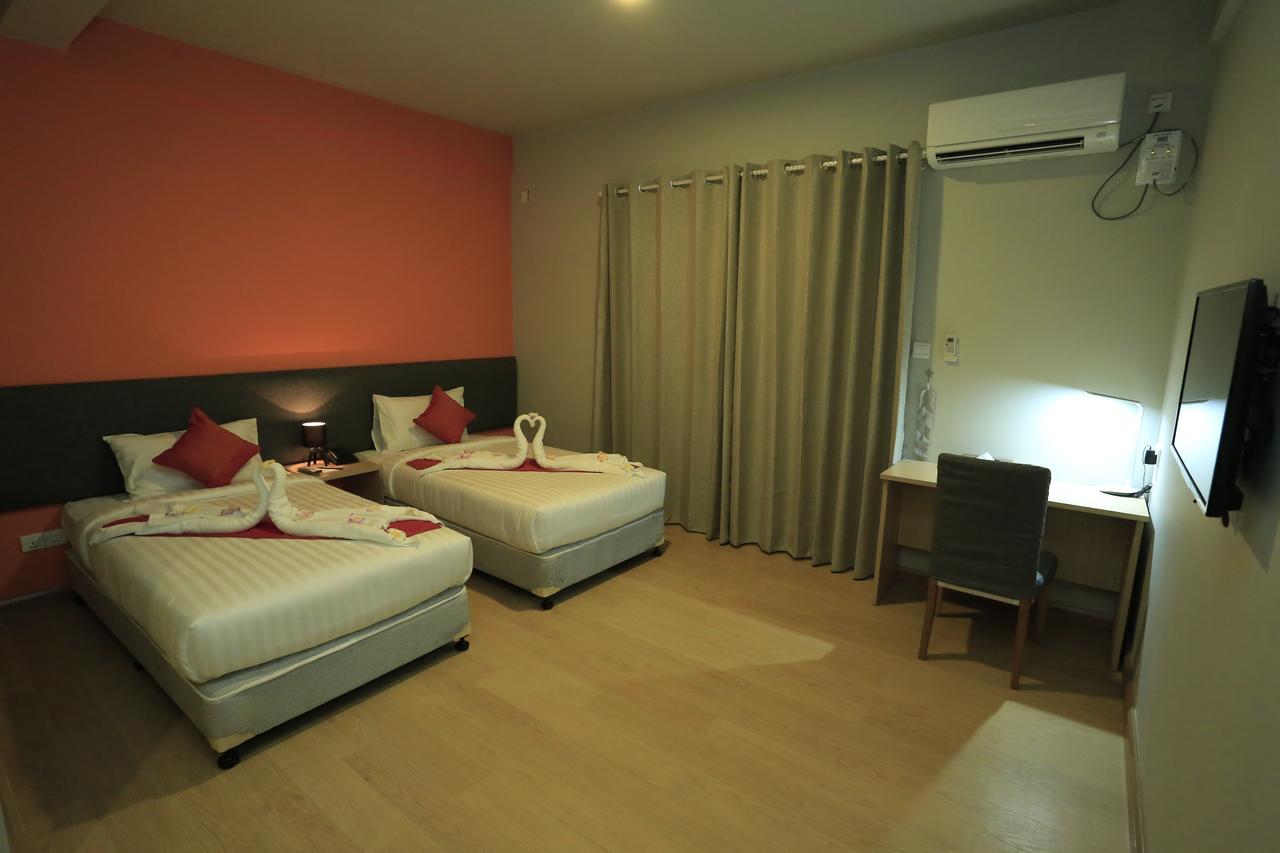 WH Hotel y Apartamento con servicio Thanlyin Exterior foto