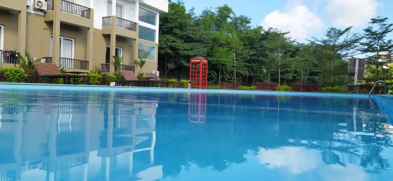 WH Hotel y Apartamento con servicio Thanlyin Exterior foto